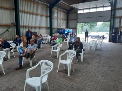 Besuch LM Otte-Kinast auf dem Hof H. Suhr am 19.8.21 - 